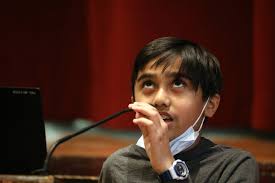 Spelling Bee Puts Middle Schoolers' Knowledge to the T-E-S-T