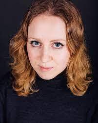 Annie Mcgrath's Instagram, Twitter & Facebook