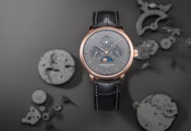 Les propriétaires se sont donné une mission claire : Frederique Constant Slimline Perpetual Calendar Manufacture Polo Luxury