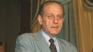 El bypass, procedimiento creado por rené favaloro hace más de 50 años, fue reconocido por google como uno de los inventos que cambiaron la historia de la humanidad. El Bypass De Favaloro Entre Los 400 Inventos Que Cambiaron La Historia De La Humanidad Diario San Rafael