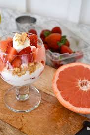 Strawberry Grapefruit Parfait Little Bits Of Recipe Dessert Recipes Strawberry Parfait Parfait