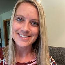 Melissa Haskell's Instagram, Twitter & Facebook