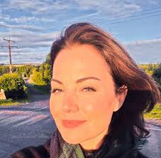 Happy Birthday Allison Scagliotti alias Jayna 21.9.1990💐💐💐💐💐💐💐💐💐💐