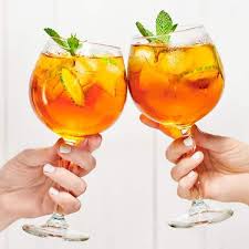 How To Make The Perfect Batch Of Pimm S Pimms Recipe Pimm S Summer Cocktail Recipes