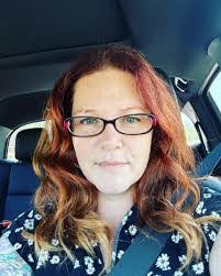 Randi Beck's Instagram, Twitter & Facebook