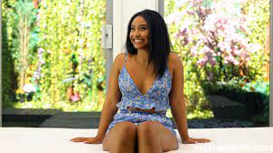 Melanie Muse - Pure Ebony Beauty