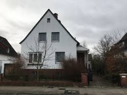 Ob sie letztendlich ein haus kaufen oder bauen, hängt auch von ihrem geldbeutel ab, ein einfamilienhaus in hannover belegt im preis immer noch. Haus Zum Verkauf 30519 Hannover Mittelfeld Eichelkampstrasse 55 Mapio Net
