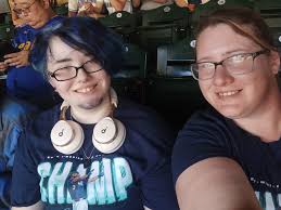 Mariners player putting up a great fight