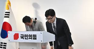 Coreia do Sul: Líder do partido no poder anuncia demissão