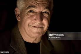 18 Allan Pease Stock Photos, High-Res Pictures, and Images