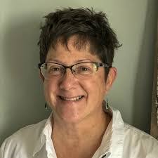 Joanne Prettyman's Instagram, Twitter & Facebook