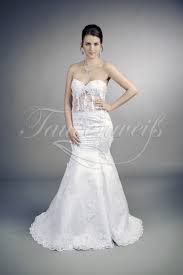 Beste hochzeitskleid corsage von romantisch royales brautkleid mit corsage in elfenbein und. Brautkleid Tw0190b Mit Transparenter Sexy Corsage