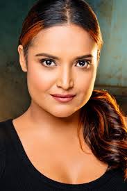 Amanda Santella's Instagram, Twitter & Facebook