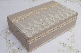 Caixa De Mdf Decorada Com Renda E Pérola Caixa De Biju Padrinhos No Elo7 Essencia Da Arte 4250f4 Caixas Decoradas Caixa Forrada Com Tecido Caixas Artesanais
