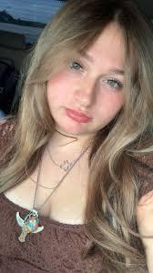 Jaimee Lewis's Instagram, Twitter & Facebook