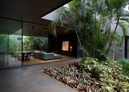 .office plants to lavish atrium planting displays, ambius indoor plant services give you a positive range of indoor plants, office plants, interior landscaping, and a complete interior plant service to. 10 Plant Filled Homes From Dezeen S Pinterest Boards