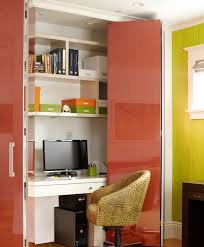 Bauen sie ihren arbeitsplatz doch einfach in einen bestehenden schrank hinein. Arbeitsplatz Und Drucker Im Wohnzimmer Verstecken Ideen