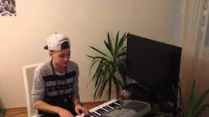 Vojta drahokoupil (25) v srpnu potvrdil rozchod s misskou kristýnou kubíčkovou. Vojtech Drahokoupil Osobnosti Cz