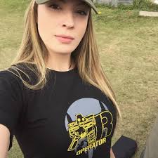 Diamond Elizabeth Email & Phone Number