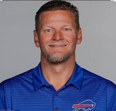 Eric Krueger's Instagram, Twitter & Facebook