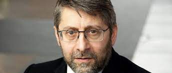 Service presse fayard / dr. Haim Korsia Le Rabbin De La Republique Le Point