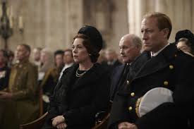 Imelda mary philomena bernadette staunton (londen, 9 januari 1956) is een engelse actrice. The Crown Imelda Staunton Crowned Queen For Final Season 5 Los Angeles Times