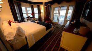Disney S Yacht Club Resort Room Tour Disney World Youtube Disney Yacht Club Resort Yacht Club Disney Yacht Club Resort