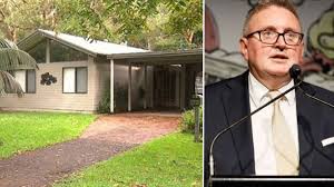 NSW MP Don Harwin fined $1000 over holiday house visit during coronavirus  restrictions