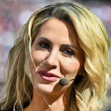 NFL Fans Are Demanding An Apology From ESPN's Laura Rutledge Full story via  🔗 in comments. 👇