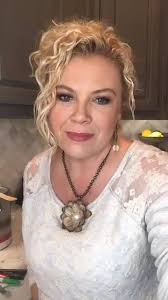 #LIVE: checking out the delivery I got for painting touch-ups around my  house! Join me! 🎨 And, you can find the touch up paint containers at  www.TheBrushCup.com