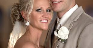 Bergman wedding in October ceremony