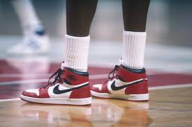 Nike air jordan mars 270 mens basketball trainers cd7070 sneakers shoes. Legendare Schuhe Von Nike Bilder Wsj