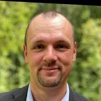 Frank Adrian's Instagram, Twitter & Facebook