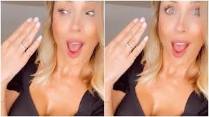 Jeweler lane has been around the bachelor block, giving nearly every bachelor and bachelorette final suitor a chance to we finally know how clare crawley's bachelorette journey ended. Bachelorette Clare Crawley Spotted With Engagement Ring Pics