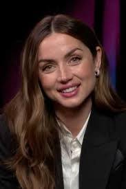 Olivia Eads's Instagram, Twitter & Facebook