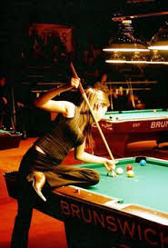 This first break is the most simple because it doesn't require you to apply any spin to the ball. Wicked Female Pool Players