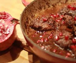 Fesenjan Persisches Huhn In Granatapfel Walnuss Sosse Rezept Persische Rezepte Persisches Essen Orientalisches Essen