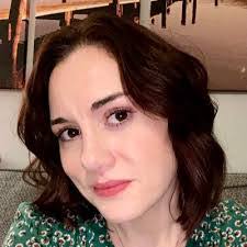 Ashley Worman's Instagram, Twitter & Facebook