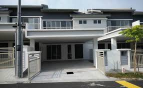 Selain menyediakan fungsi tambahan di tempat kediaman, reka bentuk porch atau beranda akan mempengaruhi penampilan rumah secara keseluruhan. Ubahsuai Rumah Google Search Renovation Home Garage Cute766