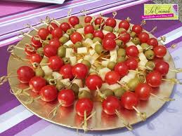 Brochettes Aperitives Tomate Olive Fromage La Cuisinade