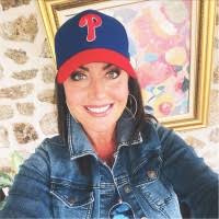 Beth Strohl's Instagram, Twitter & Facebook