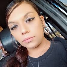 One of our clients stop by to grab a stroller for her baby❤️❤️  #communitysupport #werisebyliftingupothers #communityservice  #weloveourcommunity