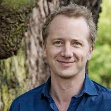 Daniel Gastman's Instagram, Twitter & Facebook