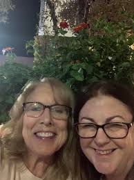 Who else is gonna see Heart Breakers Beach Party, tomorrow?