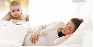 aMơ thấy người thân sinh em bé là điềm báo gì?