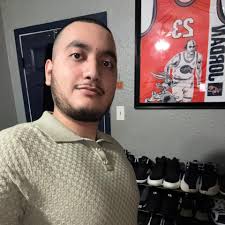 I'm just saying... #witness Kobe Bryant averaged 15.6 points, 4.6 rebounds  and 4.2 assists in 5 games in the 2000 NBA Finals. LeBron James averaged  17.8 points, 7.2 rebounds and 6.8 assists in 6 games in the 2011 NBA Finals.