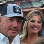 Keri Hendricks's Instagram, Twitter & Facebook