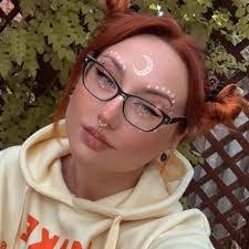 Cassie Casanova's Instagram, Twitter & Facebook