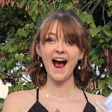 Rose Lumpkins's Instagram, Twitter & Facebook