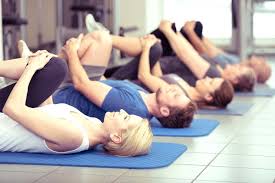 Nous en parlons dans cet article grâce au selon une étude menée par l'oms (organisation mondiale de la santé), le nombre de personnes âgées de plus de 60 ans sur la planète atteindra le. Les 5 Meilleurs Exercices De Gymnastique Pour Seniors Cocoon